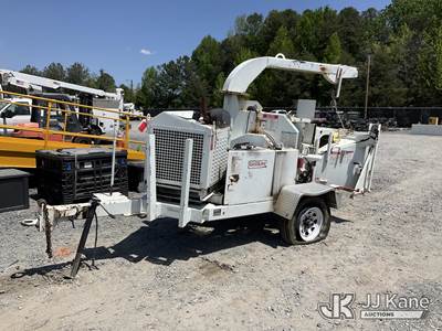 2015 Bandit Industries 200XP Chipper (12in Disc)