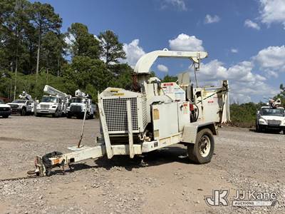2016 Bandit Industries 200XP Chipper (12in Disc)