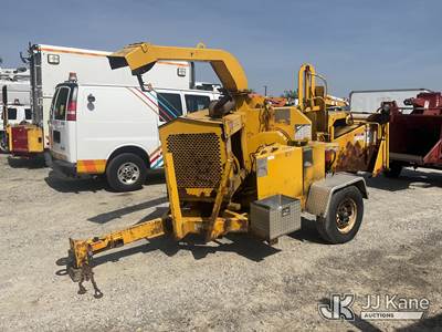 2010 Bandit 200 XP Chipper (12in Disc)