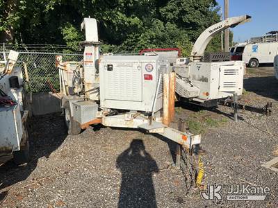 2014 Bandit Industries 200XP Chipper (12in Disc)