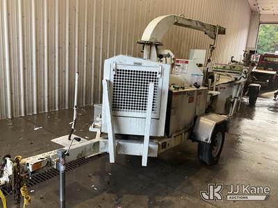 2014 Bandit 200 XP Chipper (12in Disc)