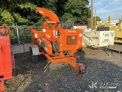 2011 Bandit Intimidator 990XP Chipper (12in Drum)