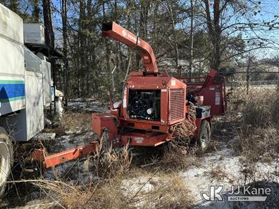 2017 Morbark Beever M12R Chipper (12in Drum)
