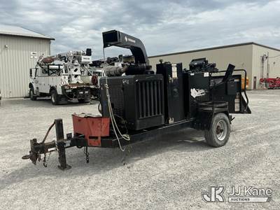 2015 Morbark M18R Chipper (18in Disc)
