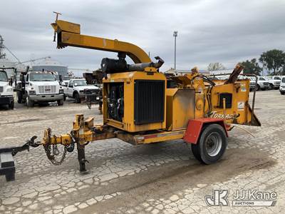 2010 Morbark Chipper (15in Drum)