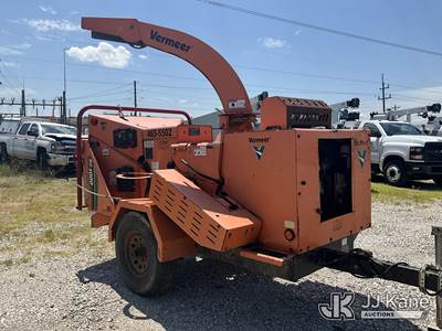 2015 Vermeer BC1000XL Chipper (12in Drum)
