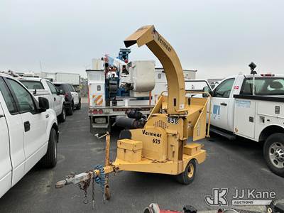 1997 Vermeer Corporation BC625 Chipper