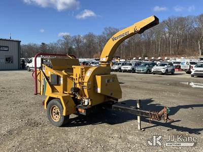 Vermeer BC900XL Towable Wood Chipper
