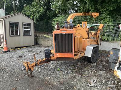 2006 Wood Chuck Hyroller 1200 Chipper (12in Disc)