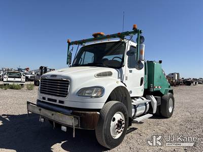 2015 Freightliner M2 106 Medium Duty Tow Truck