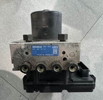 WABCO ABS-E Brake Modulator and Module  478-407-071-0 4460470062