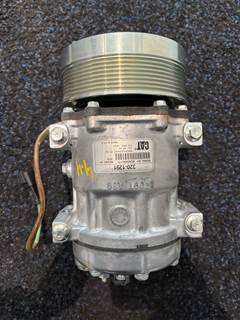 Caterpillar 4132 A/C Compressor