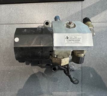 Sanden 3454 24V AC Compressor R134a 171456800C