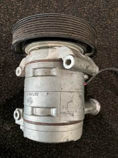 Valeo DKS-15DT A/C Compressor