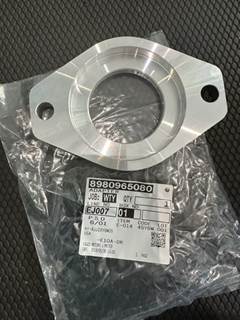 Isuzu 4JJ1 PTO Adapter 8980965080