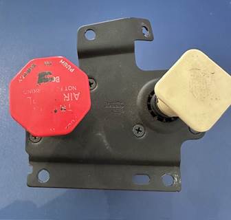 Bendix Air Brake Valve, 5001231,4844553,4790208