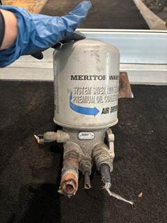 Wabco 4324210370 Air Dryer