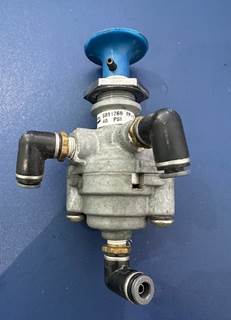 Bendix Hand Brake Valve, 5011769