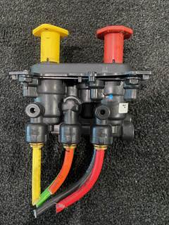 2020 International LT625 Bendix Air Brake Valve Controller