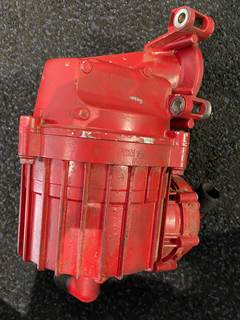 Volvo / Mack Breather