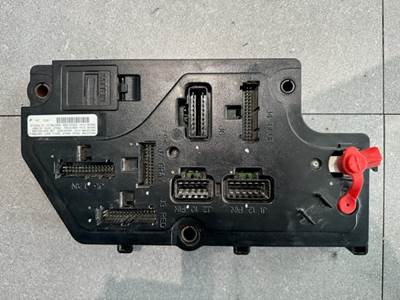 2018 International 8600 Cab Control Module CECU  4044470C5, 32533-005
