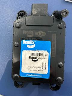 Bendix Front Radar Assembly, K096653H001, K123762X003