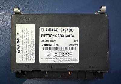 Freightliner Cascadia Continental CPC4 Chassis Control Module, A0034461002/005