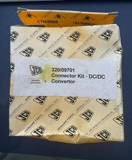 OEM JCB CONNECTOR KIT T4I 24V 320/09701