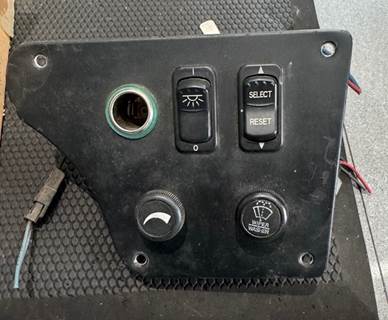 2005 PETERBILT 387 SWITCH CLUSTER 17-050-15M002-001