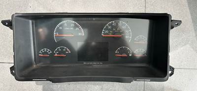 2009 VOLVO VN Dash Cluster A2C53252683