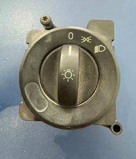 OEM Freightliner Cascadia Headlight Switch A06-58685-001