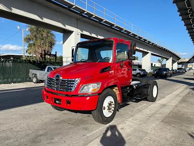 2006 Hino 338 Day Cab Truck