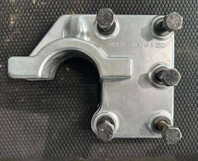 Ford L9000 Bracket for Caterpillar 3406