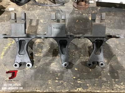 2013 Paccar MX-13 Bracket