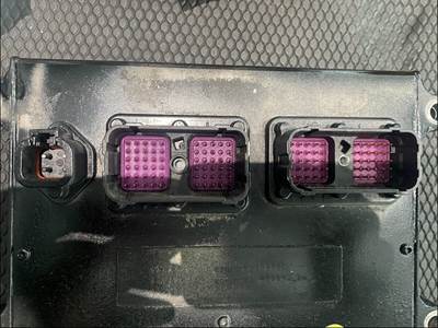 2004 Cummins ISC Engine Control Module (ECM) for CM850