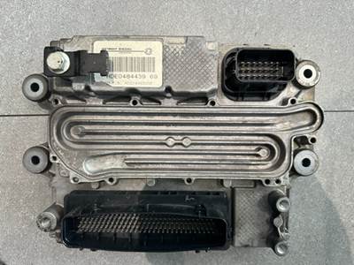 2017 Detroit DD13 Diesel Engine Control Module ECM ECU A0014465835