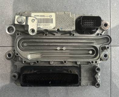 2012 Detroit DD13 Diesel Engine Control Module, ECM, ECU, A0004467635