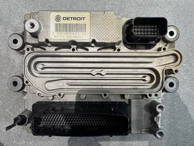 2021 Detroit DD13 Diesel Engine Control Module ECM ECU A0024460935/002