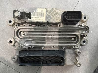 Detroit DD13 EPA17 Diesel Engine Control Module ECM ECU A0014465835
