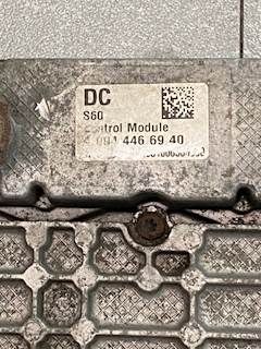 Detroit DD15 Engine Control Module (ECM) Being Dismantled | Hialeah, FL ...