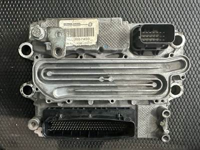 Detroit DD15 Diesel Engine Control Module ECM ECU A0004466035