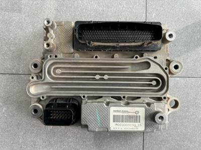 OEM 2019 Detroit DD8 Diesel Engine Control Module, ECM, ECU, A0024461535