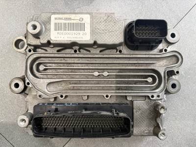 Detroit DD8 Diesel Engine Control Module ECM ECU A0024461535/002