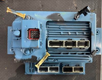 International DT466E OEM Control Module ECM ECU 1839368C1 1842443C92 1845117C2