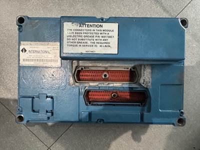 International DT466E OEM Diesel Engine Control Module ECM ECU 1833341C1