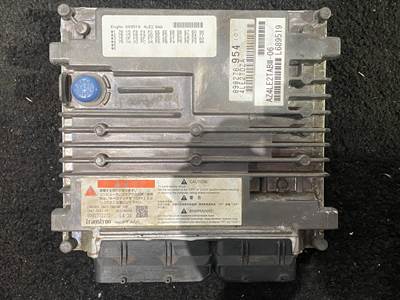 Isuzu 4LE2 Engine Control Module (ECM)