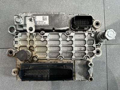 2009 Mercedes-Benz OM460LA Engine Control Module ECM ECU A0044466740