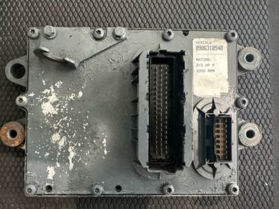 Mercedes Benz OM906LA Diesel Engine Control Module, ECM, ECU, 0004468440