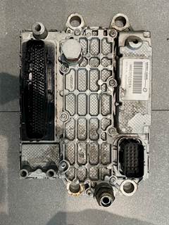 2007 Mercedes-Benz OM926LA Engine Control Module (ECM)