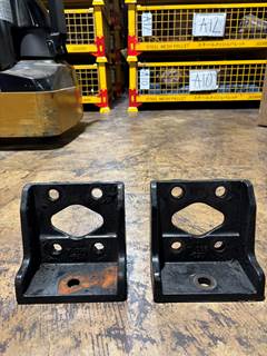 Caterpillar Engine Mount